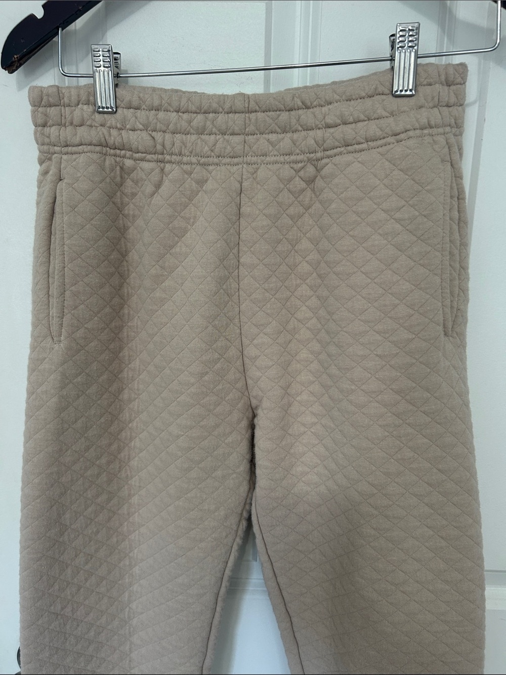 Z Supply Slim Quilted Joggers Size Small Taupe Beige soft knit almond - Picture 3 of 6